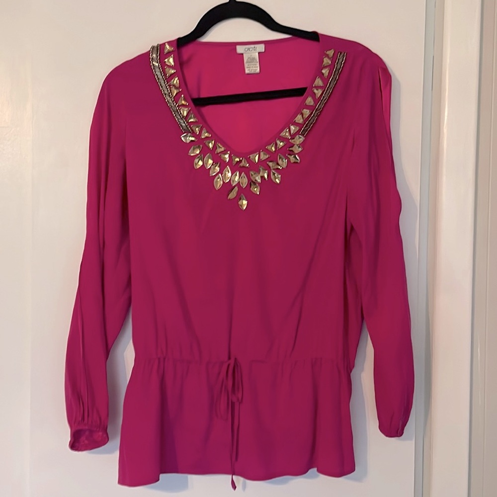 Cut out long sleeve shirt with jewels